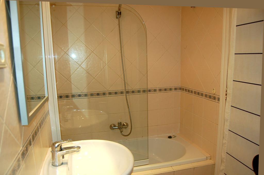 Apartamento Tiziano Mercado Central Apartamento Valencia Habitación foto